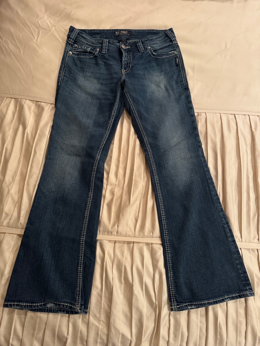 Silver Jeans Women's Medium Blue Flare Jeans